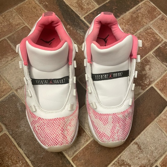 Air Jordan 11 Retro Low pink - Picture 2 of 9